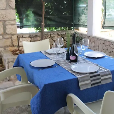 Jakobus Lejlighed Lumbarda