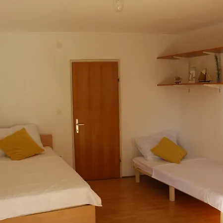 Apartment Jakobus Lumbarda